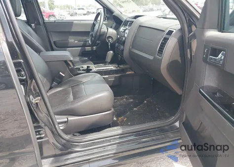 2011 Ford Escape Xlt z USA, uszkodzony, nr VIN 1FMCU9D72BKB56864